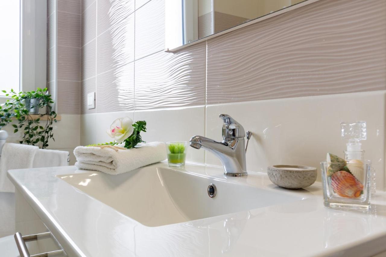 Giada 2P - Palazzina Laura MyHo Casa Apartment Tortoreto Luaran gambar
